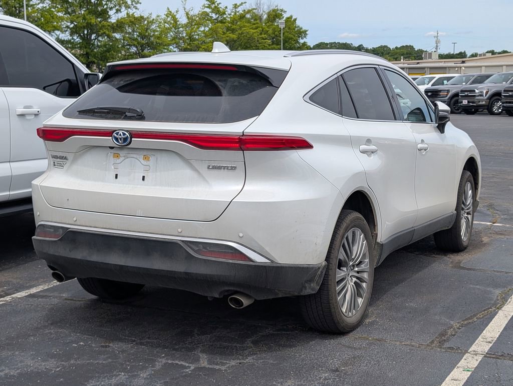 Used 2023 Toyota Venza Limited AWD/4WD image 3