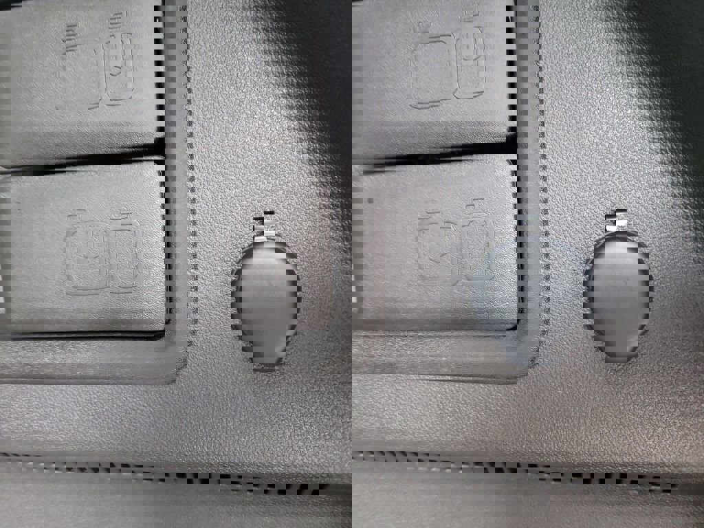 Certified 2024 Chevrolet Equinox RS image 8