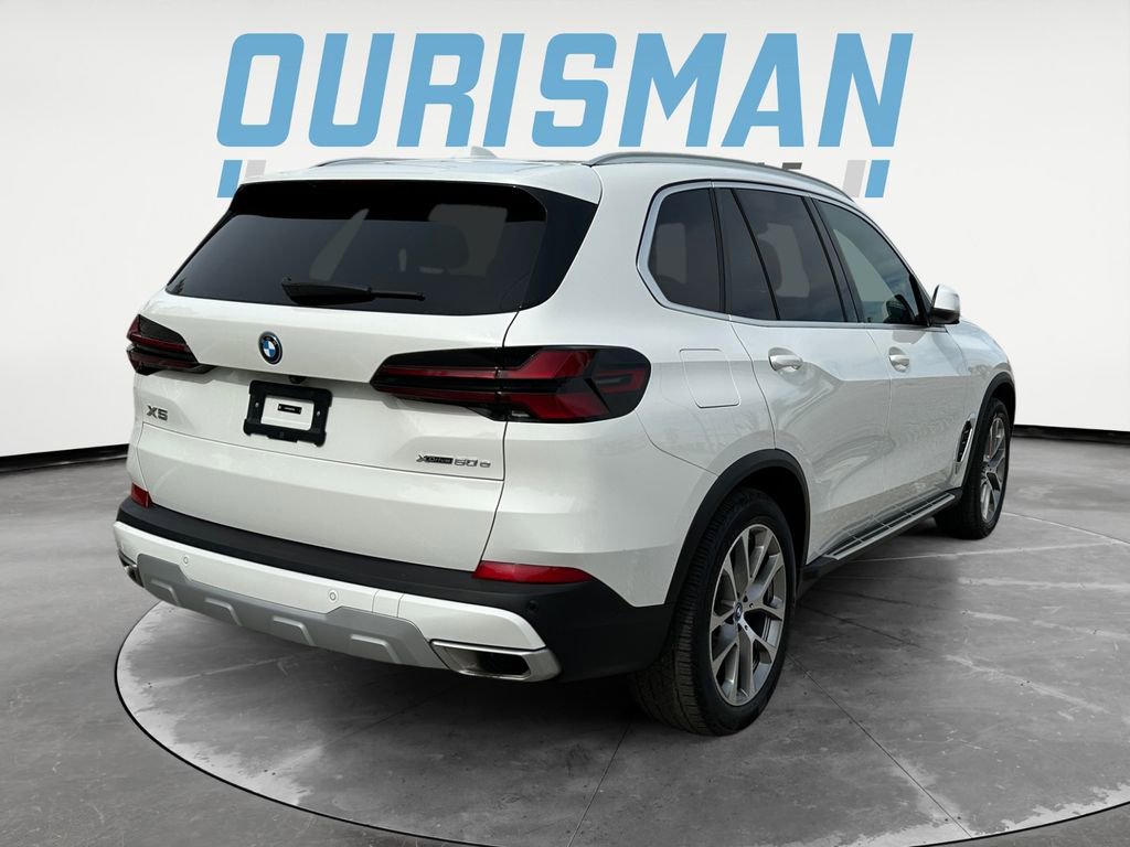 Used 2025 BMW X5 xDrive50e AWD/4WD image 6