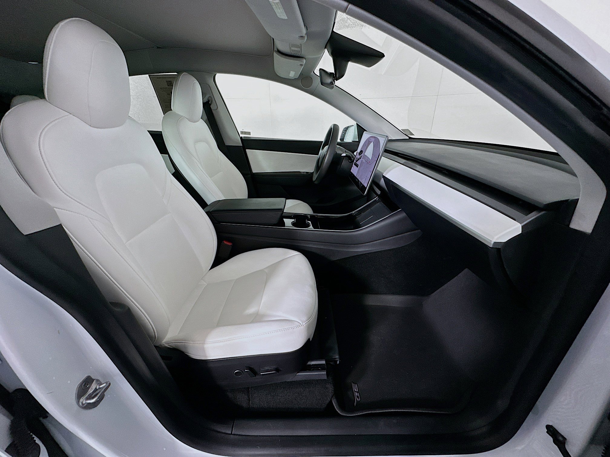 Used 2021 Tesla Model Y 2WD image 31