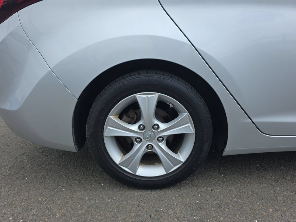 Used 2016 Hyundai Elantra Value Edition FWD image 11