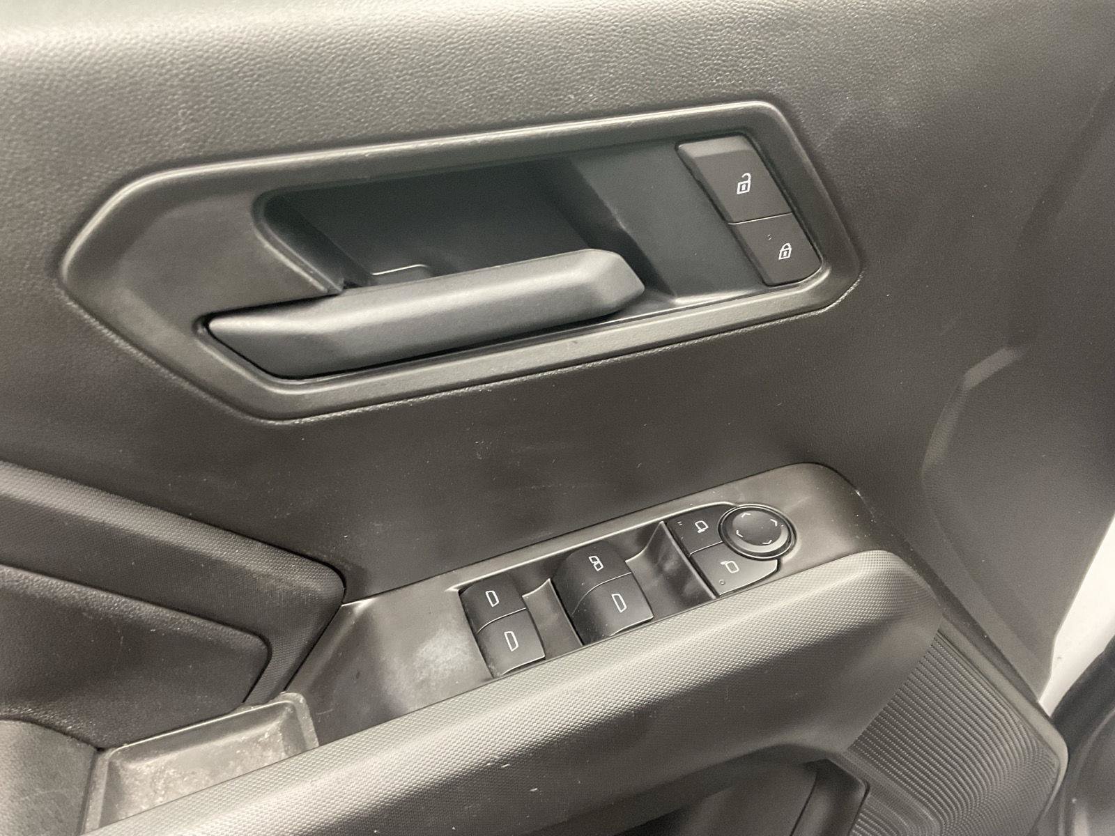 Used 2026 Chevrolet Colorado Trail Boss AWD/4WD image 10