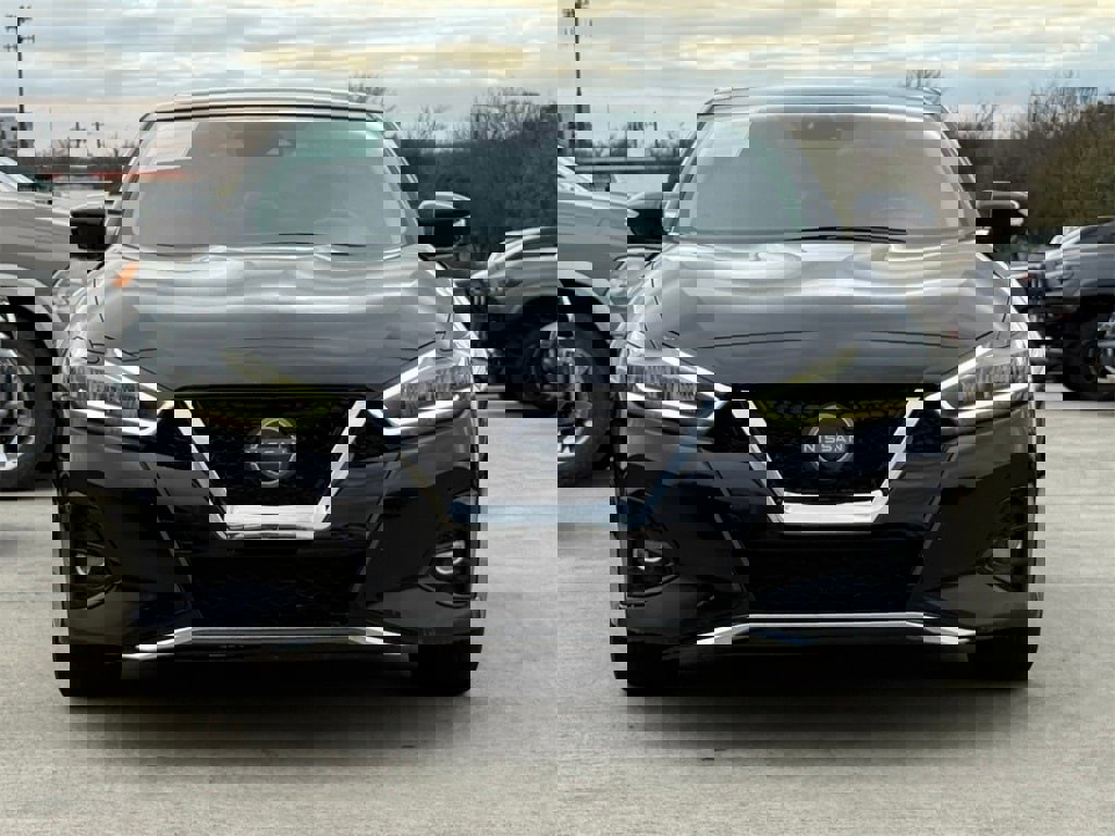 Used 2023 Nissan Maxima Platinum w/ Sport Mat Group image 5