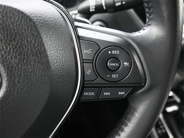 Used 2021 Toyota Corolla XSE image 18