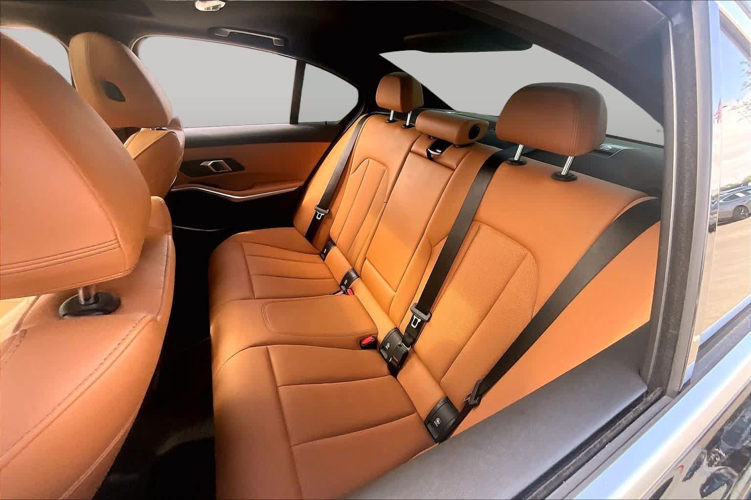 Used 2024 BMW 330i Sedan w/ Convenience Package RWD image 19