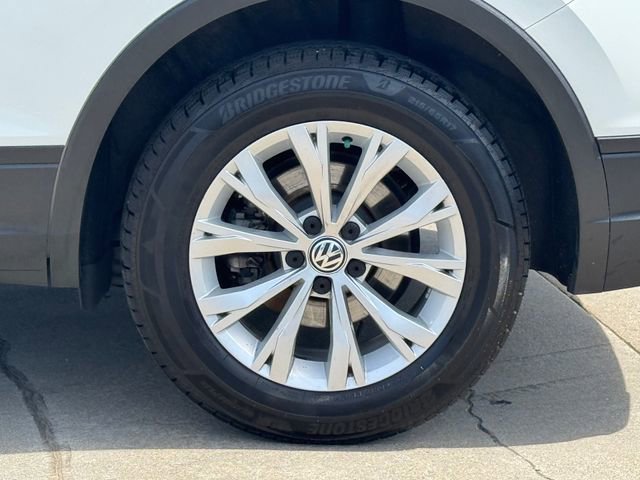 Used 2018 Volkswagen Tiguan S FWD image 7