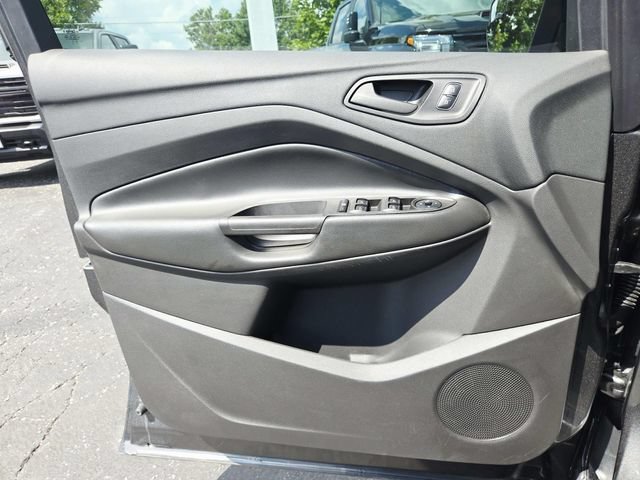 Used 2017 Ford Escape S FWD image 28