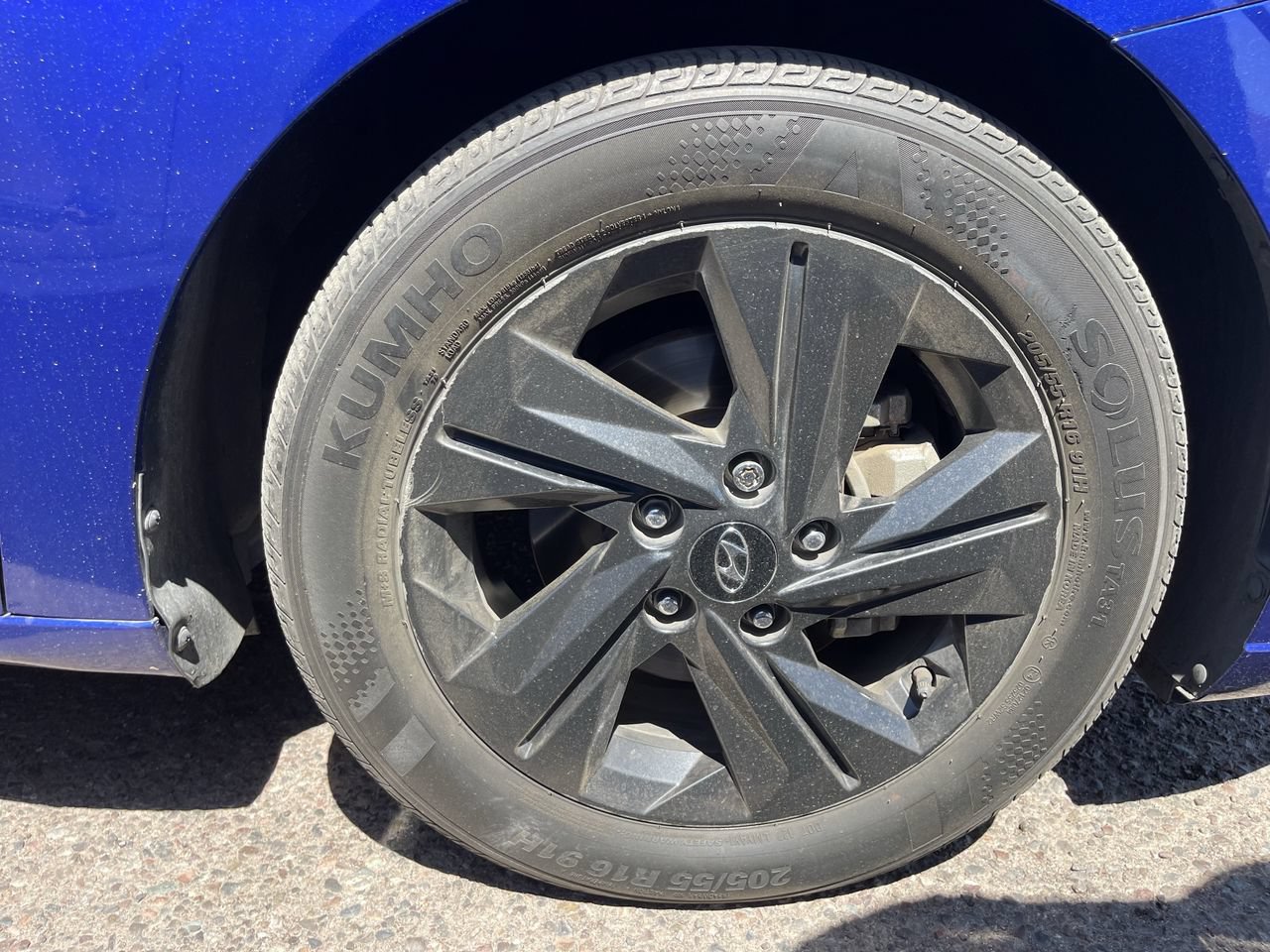 Used 2023 Hyundai Elantra SEL FWD image 4