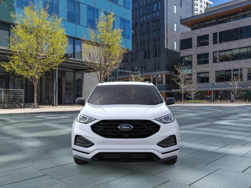 New 2024 Ford Edge SE w/ Black Appearance Package AWD/4WD image 7