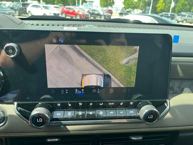 New 2026 Chevrolet Colorado ZR2 w/ Technology Package AWD/4WD image 34