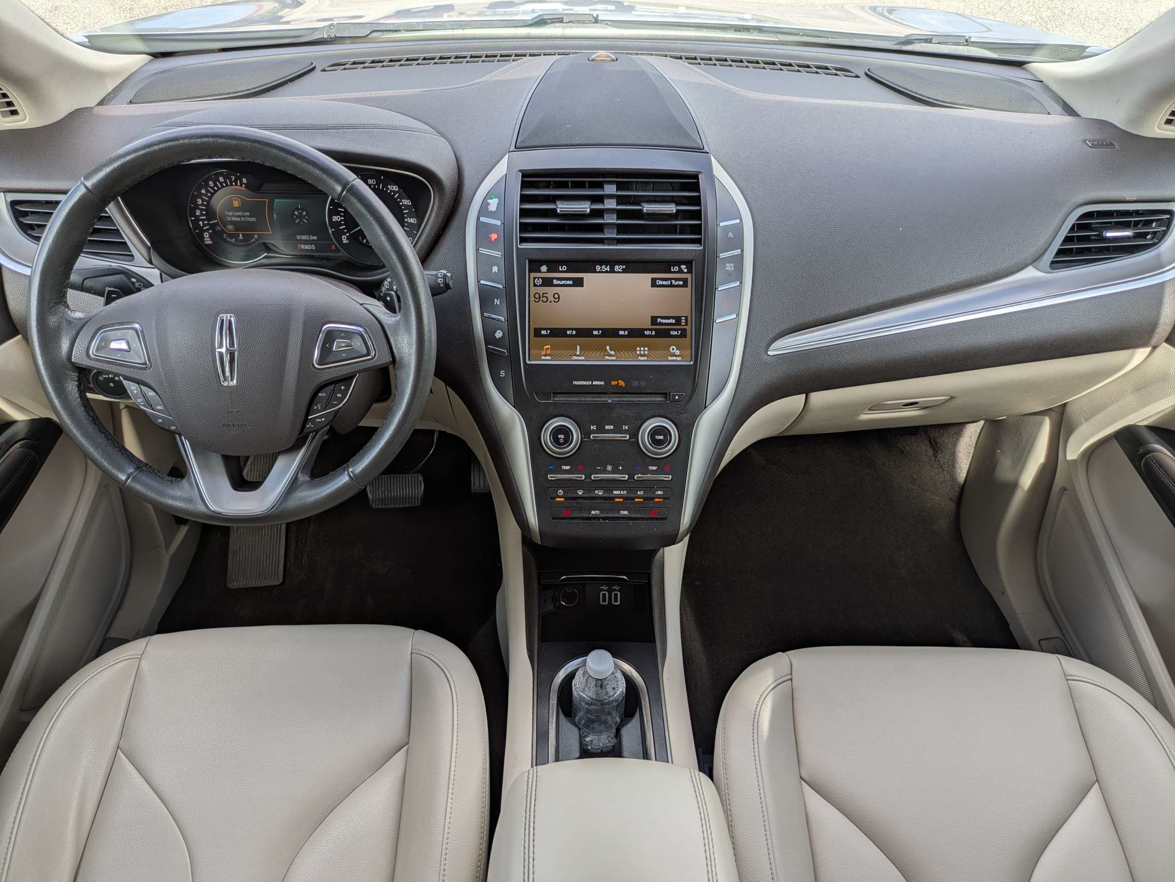 Used 2017 Lincoln MKC Premiere FWD image 33