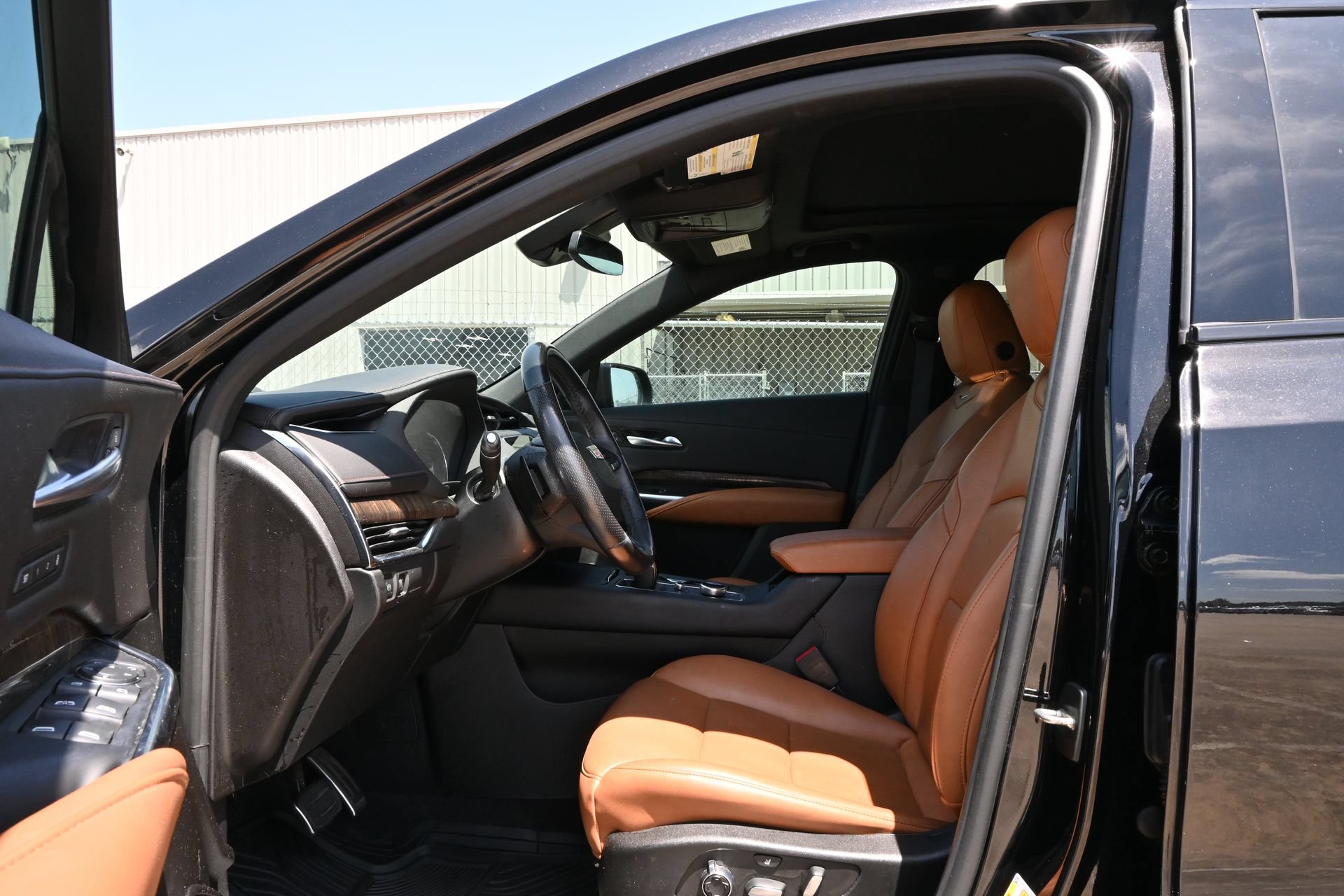 Certified 2023 Cadillac XT4 Sport FWD image 16
