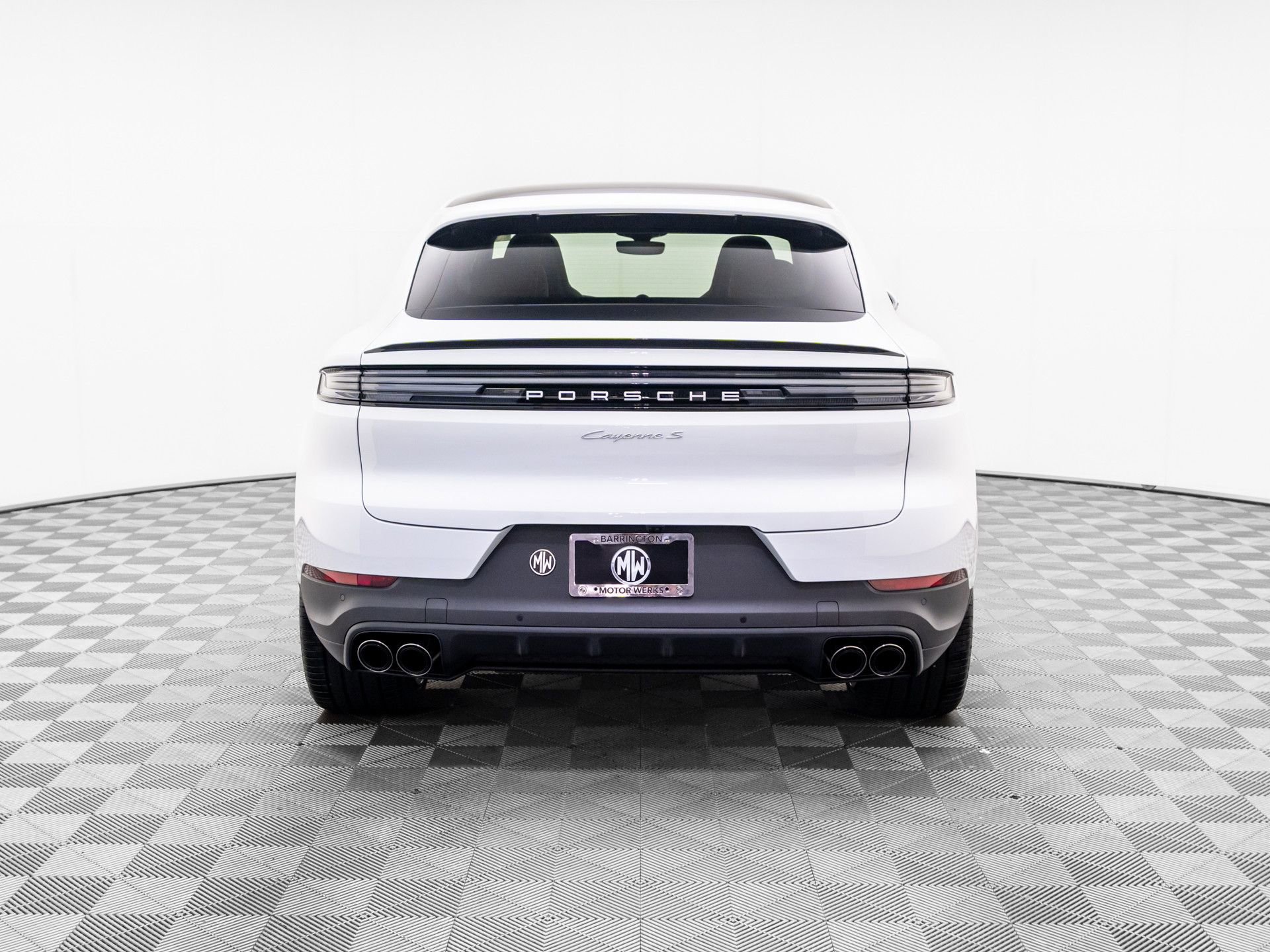 New 2025 Porsche Cayenne S image 10