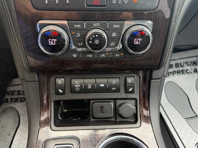Used 2017 Chevrolet Traverse Premier w/ LPO, 'HIT The Road' Package AWD/4WD image 33