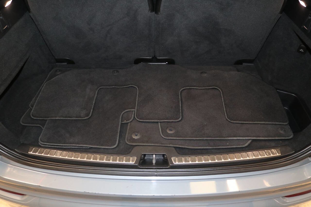 Used 2022 Volvo XC90 T5 Momentum AWD/4WD image 86
