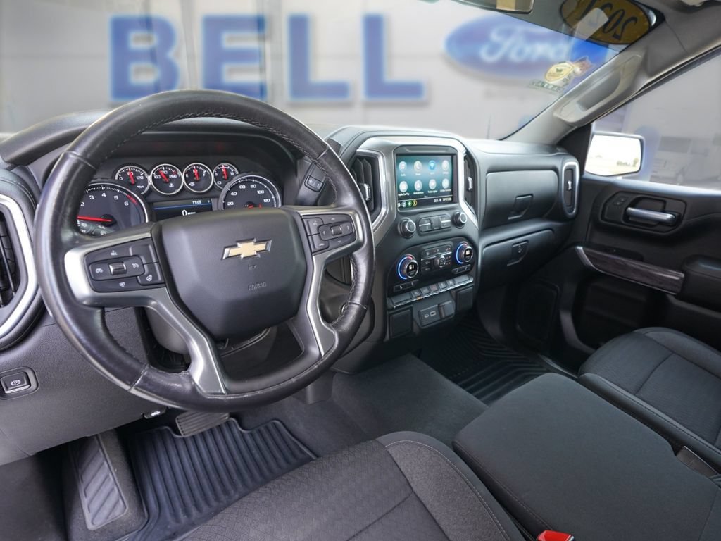 Used 2021 Chevrolet Silverado 1500 LT AWD/4WD image 11