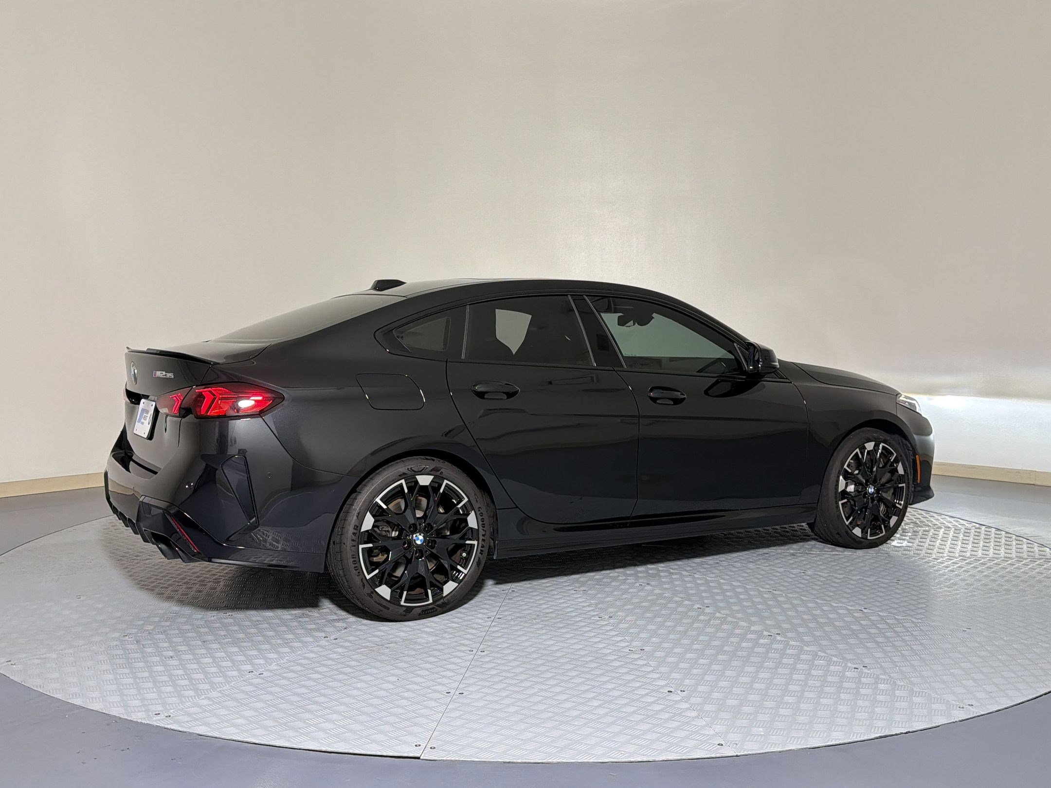 Certified 2025 BMW M235i xDrive w/ Premium Package AWD/4WD image 9