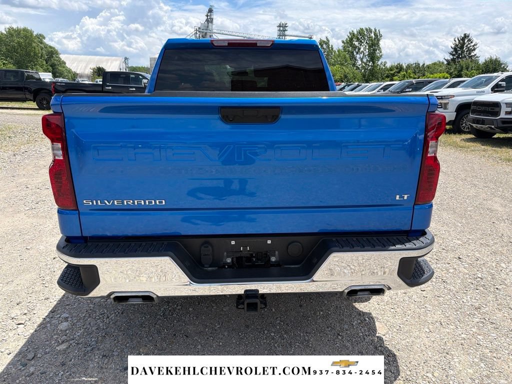 Used 2025 Chevrolet Silverado 1500 LT AWD/4WD image 4