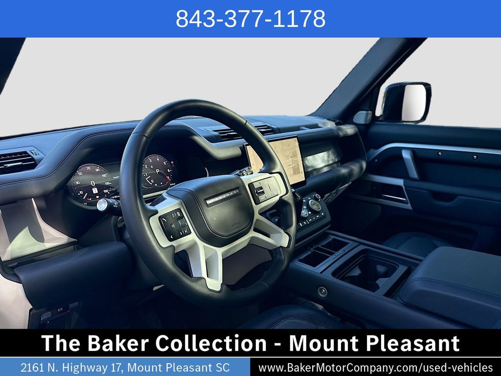 Used 2024 Land Rover Defender 130 X-Dynamic SE AWD/4WD image 9