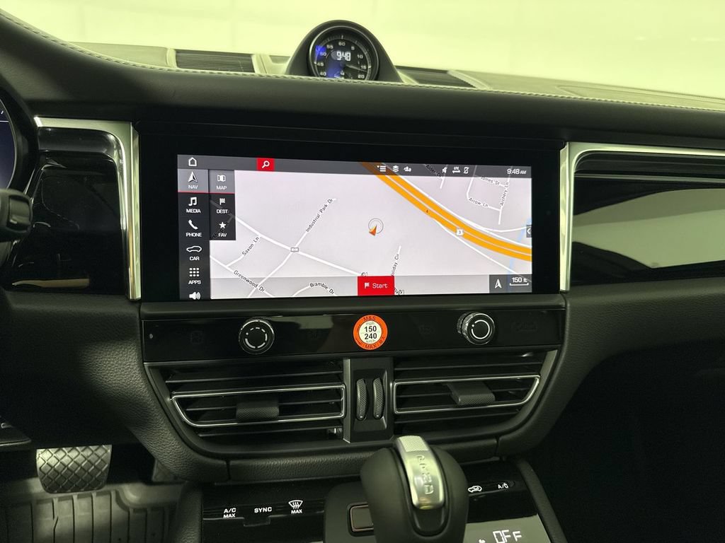 New 2026 Porsche Macan AWD/4WD image 26