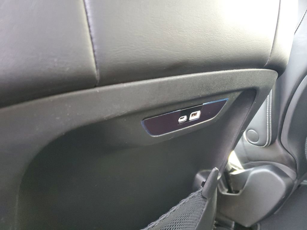 Used 2025 Chrysler Pacifica Select image 31