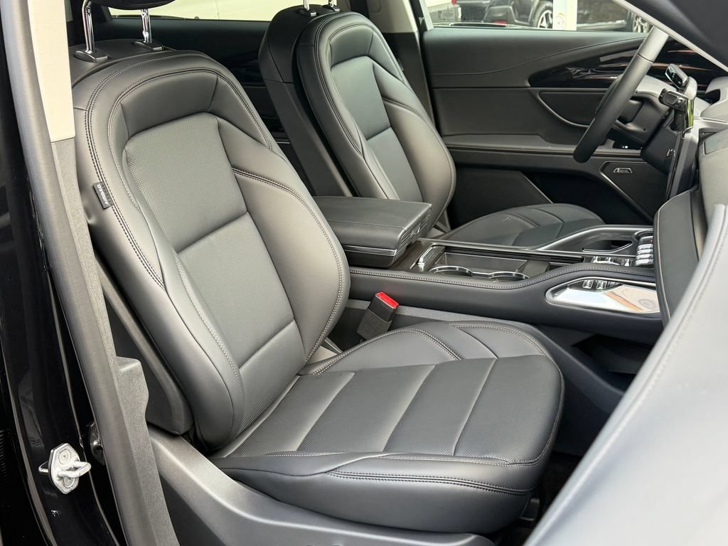 New 2026 Lincoln Nautilus Premier w/ Equipment Group 102A AWD/4WD image 18