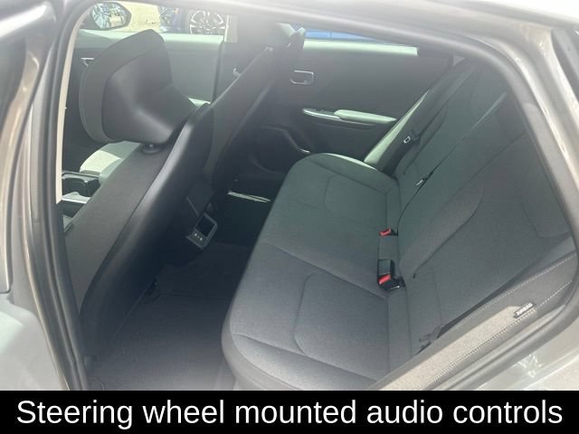 Used 2025 Kia Telluride EX w/ EX Captain's Chair Package FWD image 13