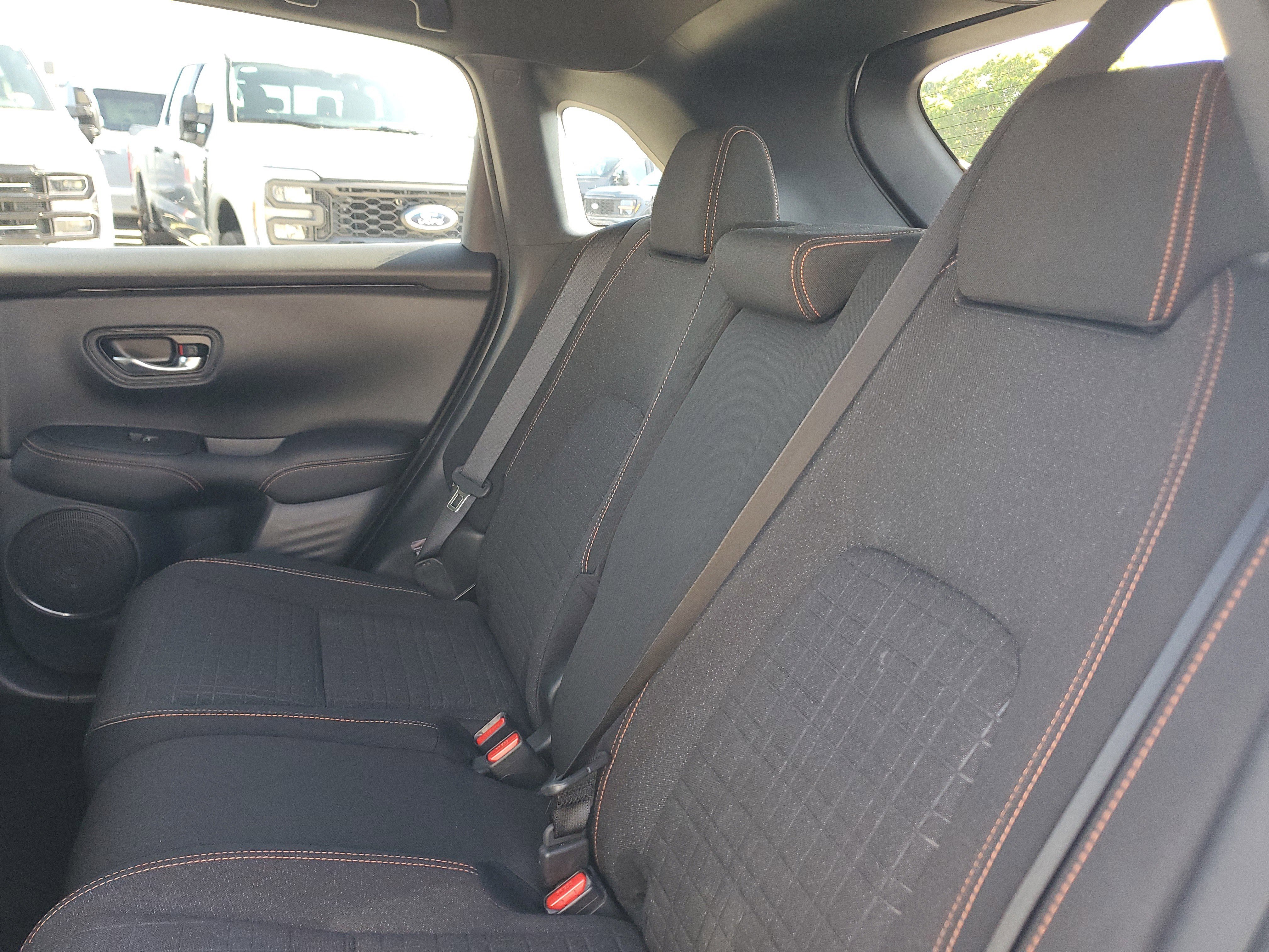 Used 2023 Honda HR-V Sport image 12