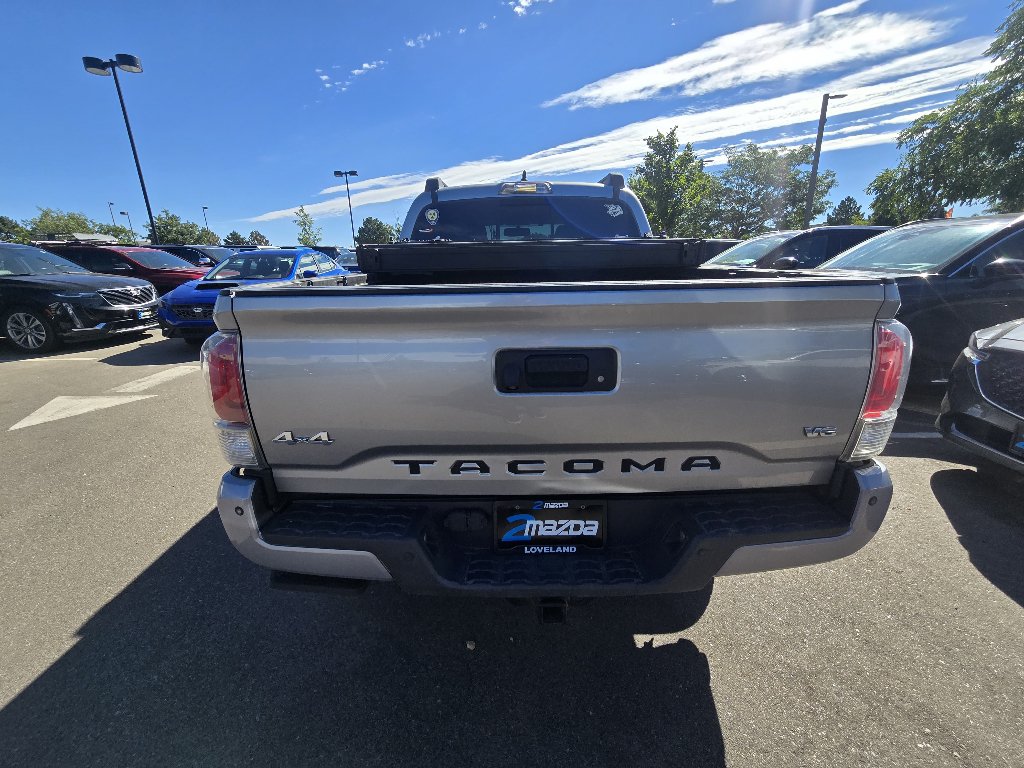 Used 2017 Toyota Tacoma Limited w/ Tow Package AWD/4WD image 16