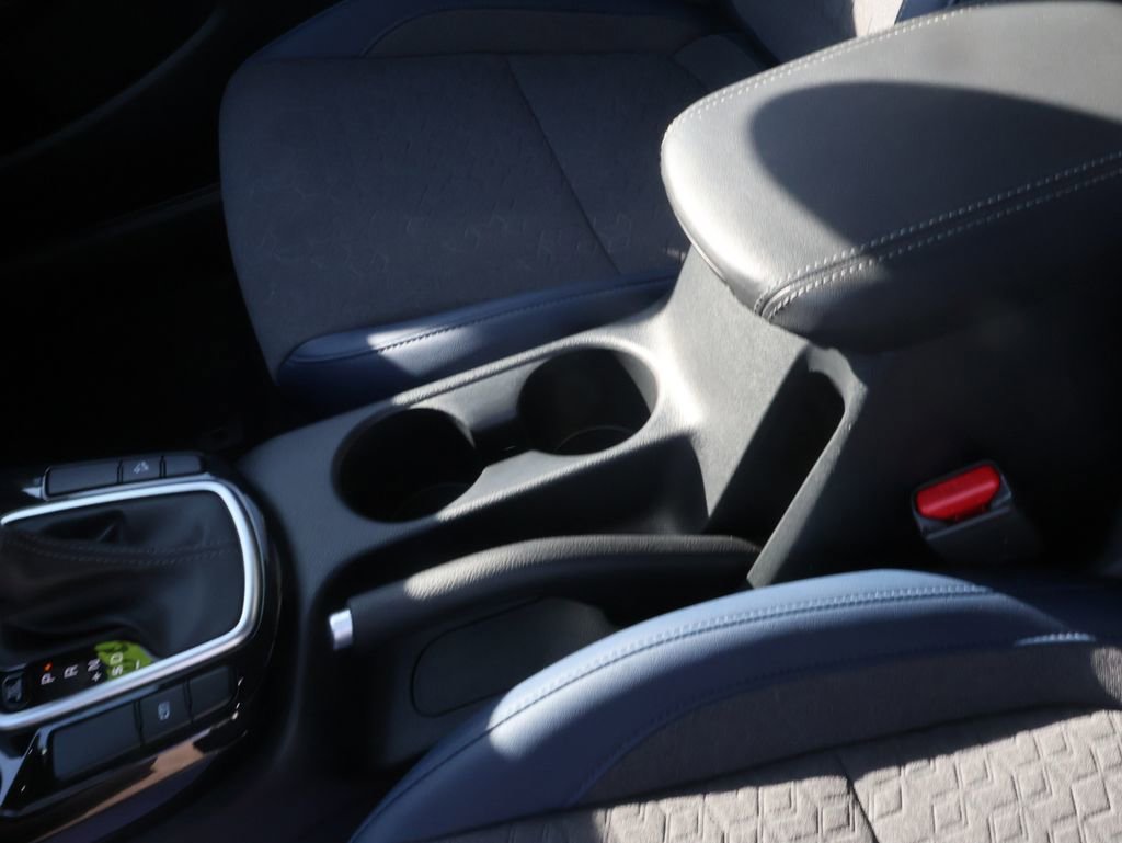 Used 2025 Kia Seltos S image 16