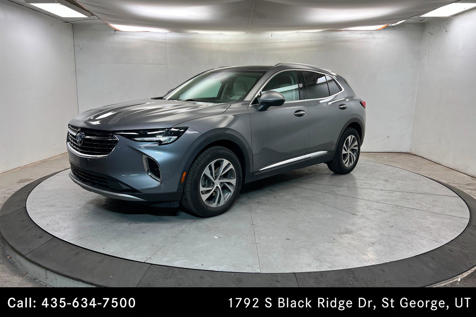 Used 2021 Buick Envision Essence image 1