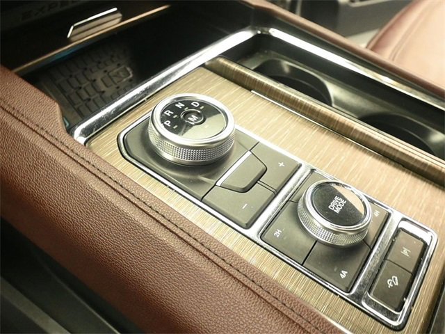 Used 2022 Ford Expedition Limited image 18
