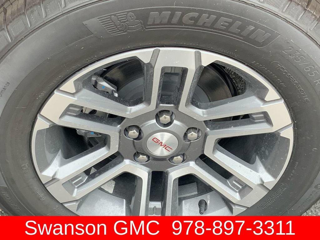 New 2027 GMC Terrain Elevation w/ LPO, Floor Liner Package AWD/4WD image 32