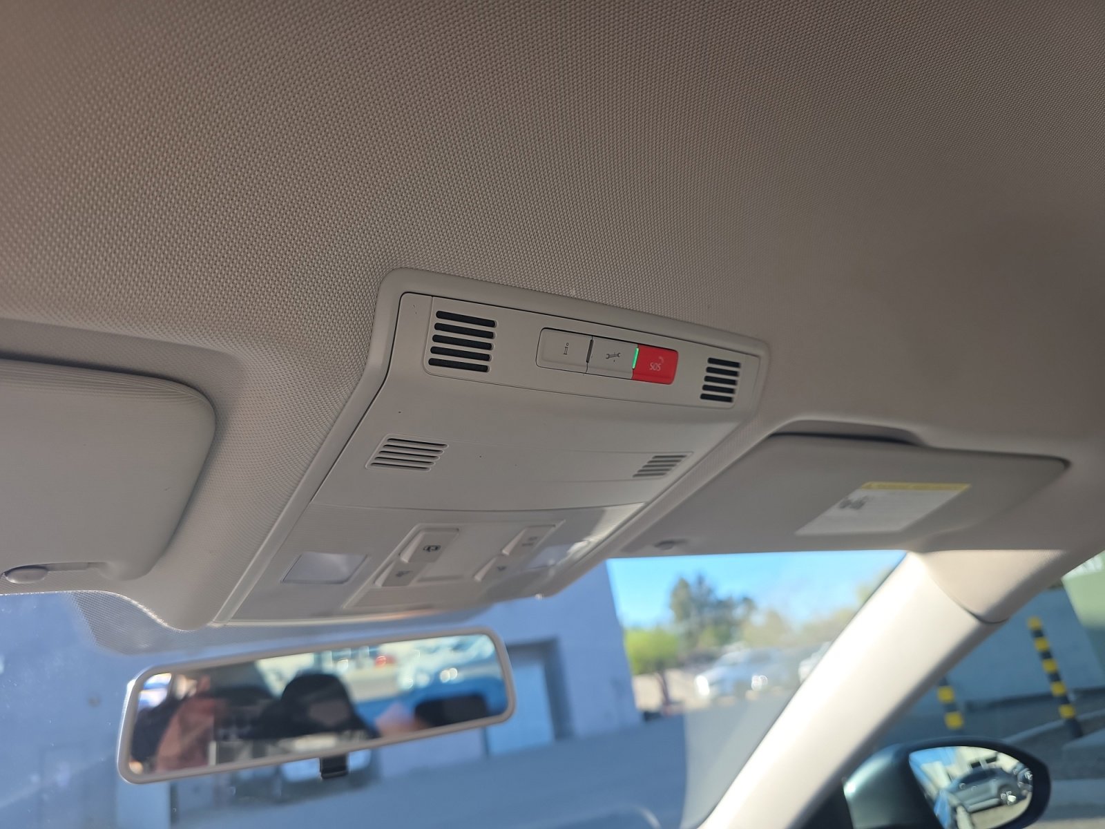 Used 2020 Volkswagen Jetta S w/ Driver Assistance Package image 31