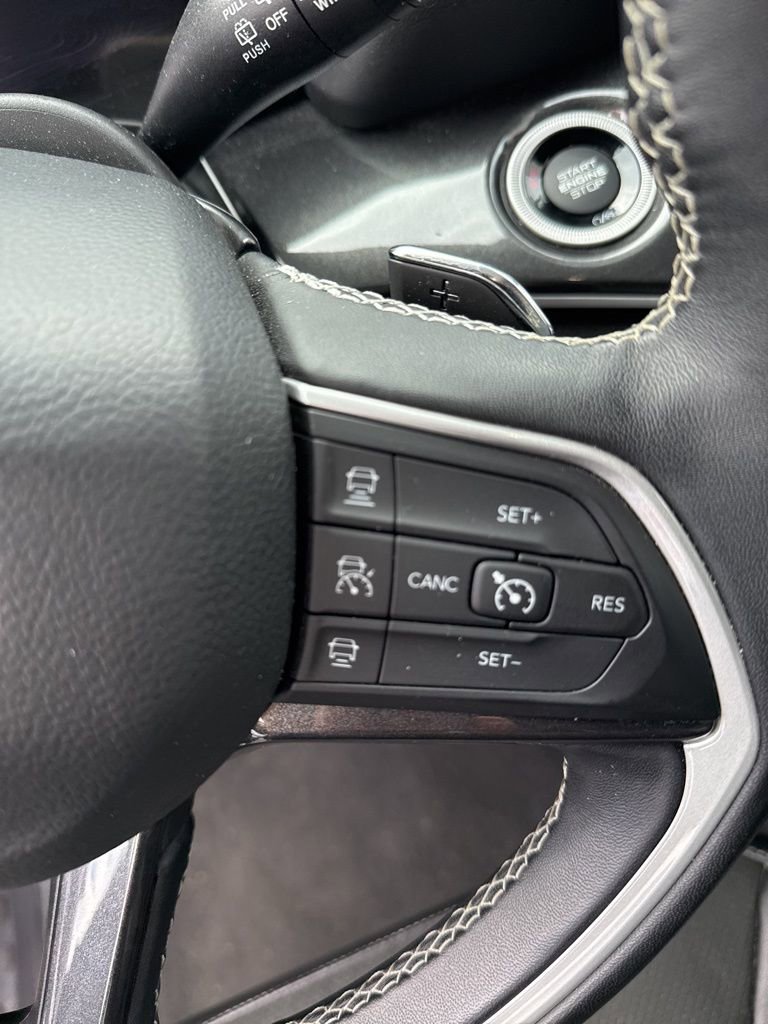 Used 2022 Jeep Grand Cherokee Altitude image 22