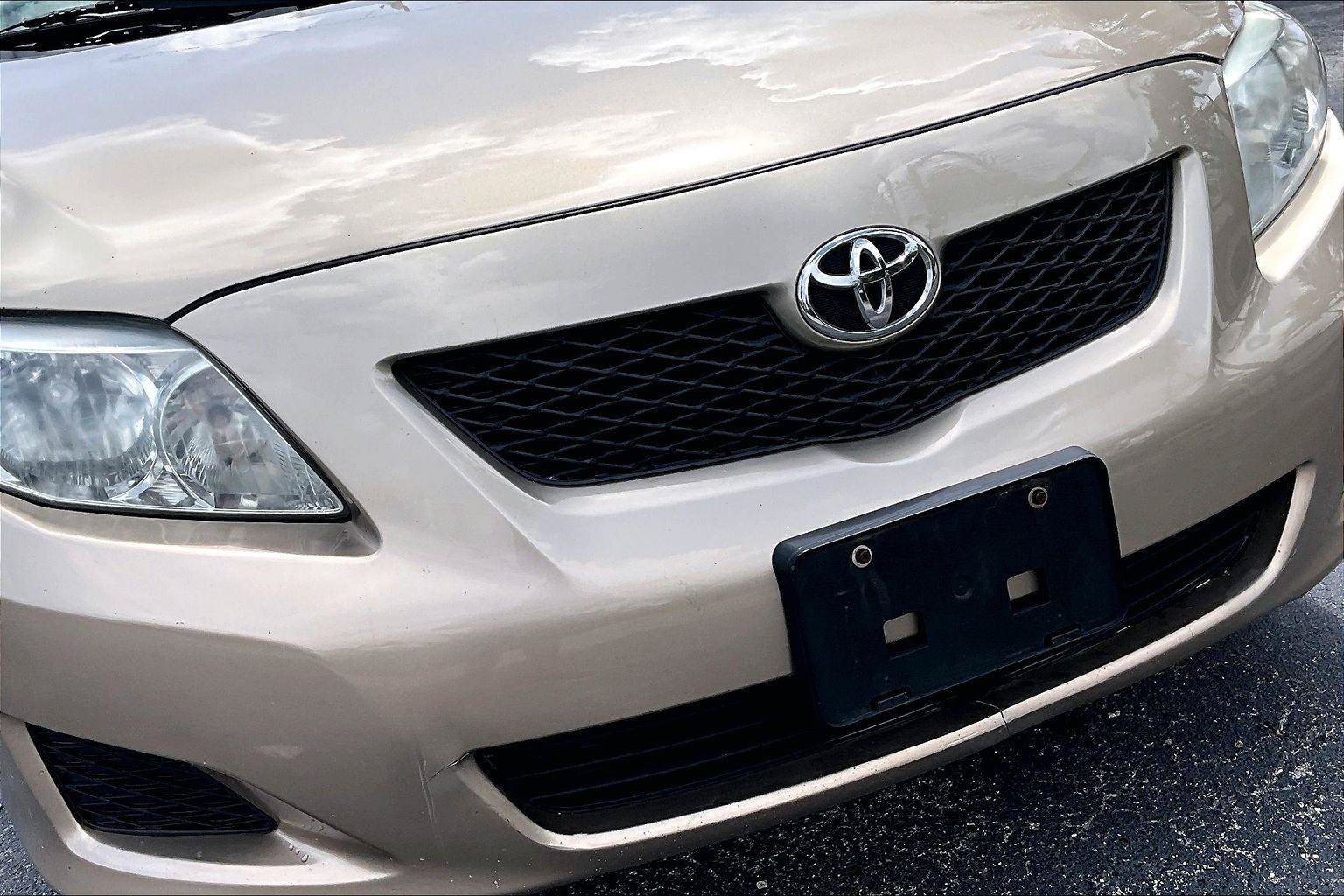 Used 2010 Toyota Corolla LE FWD image 31
