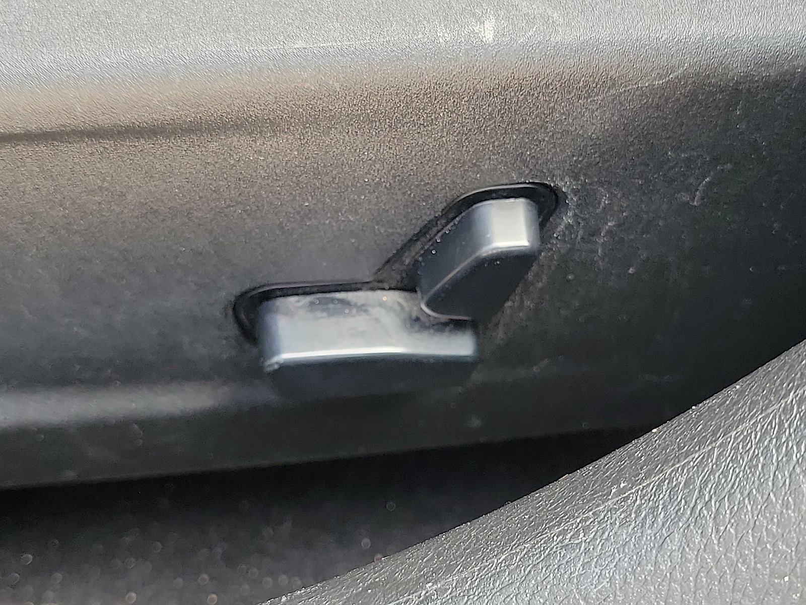 Used 2020 Dodge Charger GT image 13