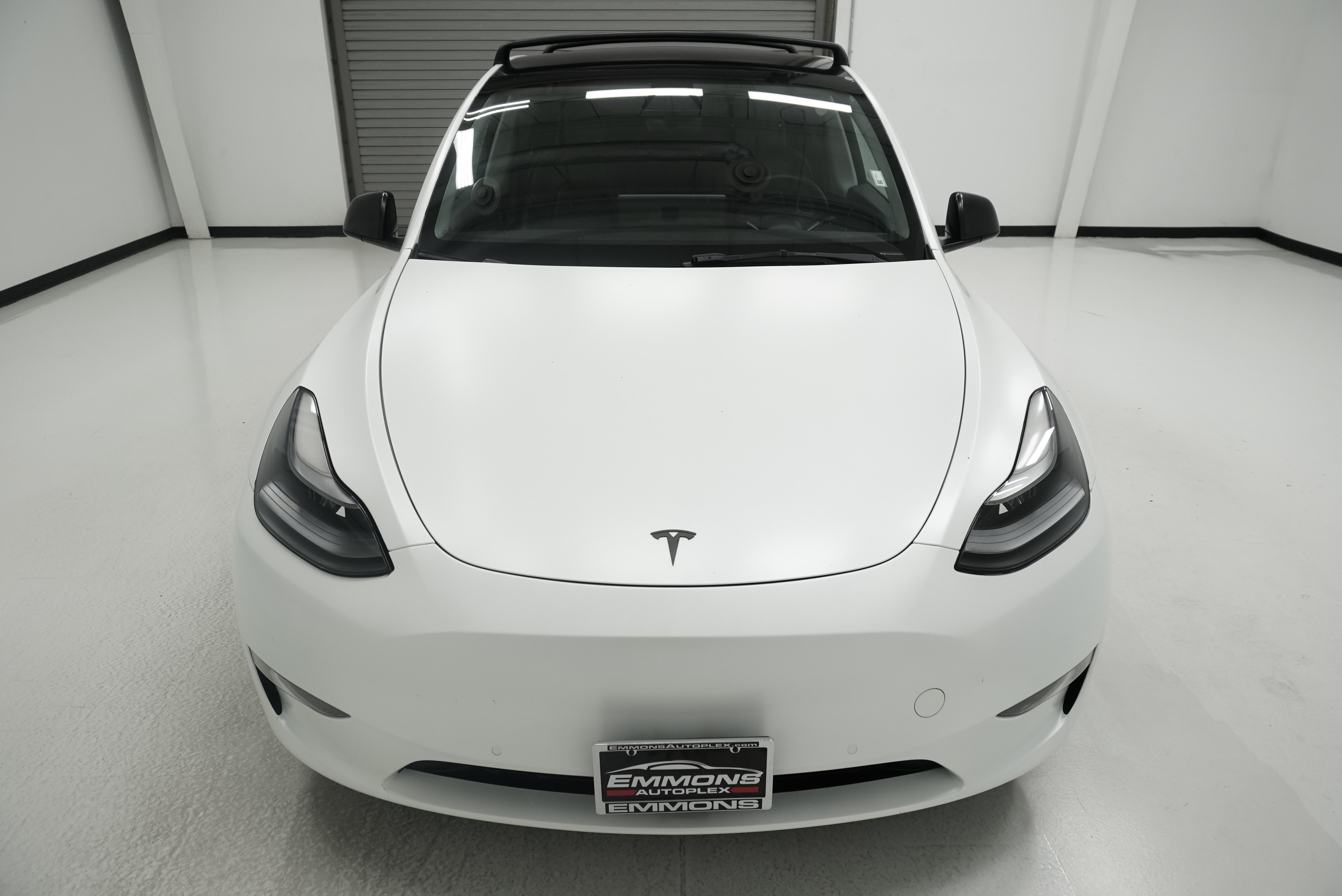 Used 2022 Tesla Model Y Performance AWD/4WD image 2