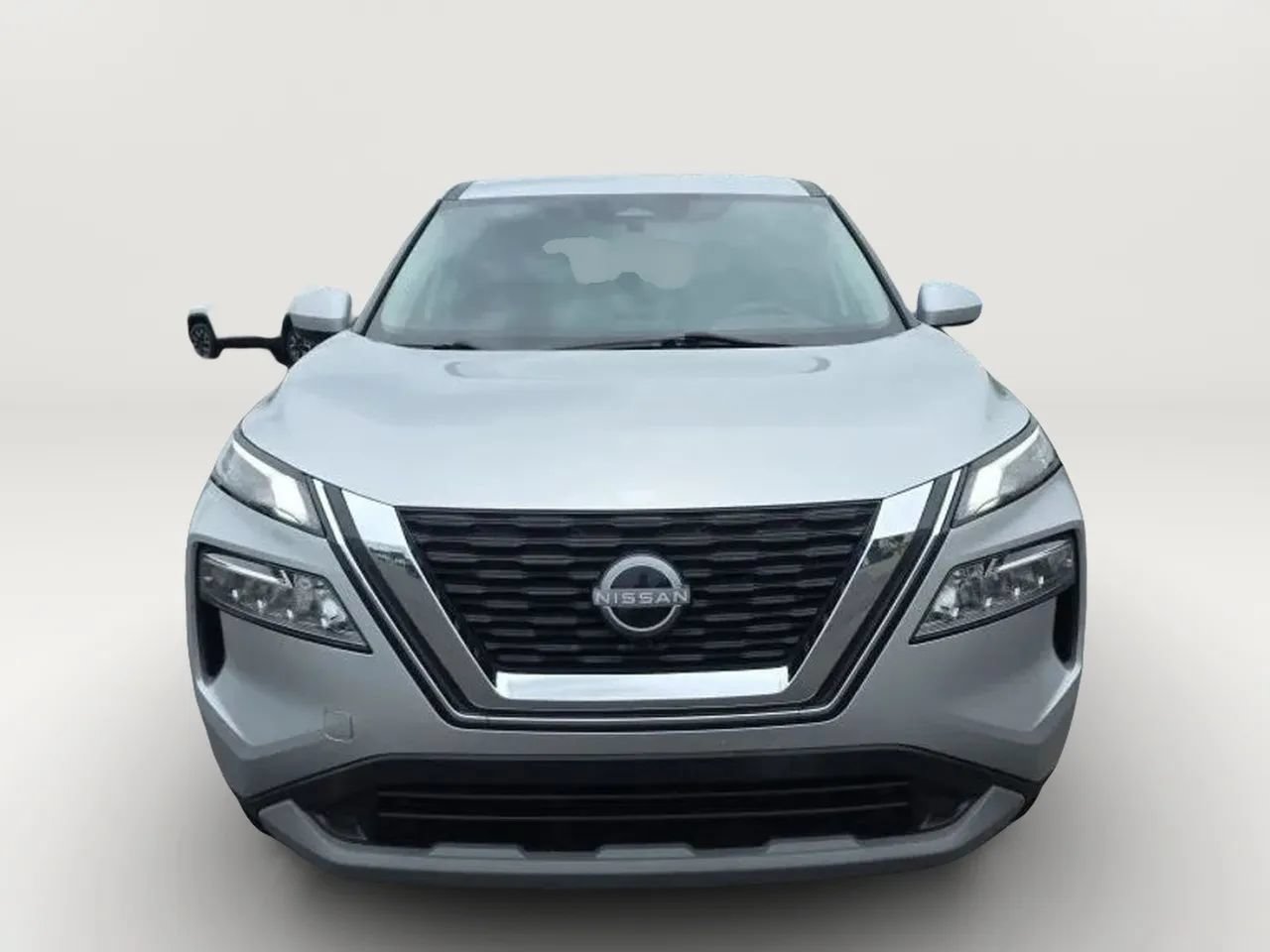 Used 2023 Nissan Rogue SV AWD/4WD image 4