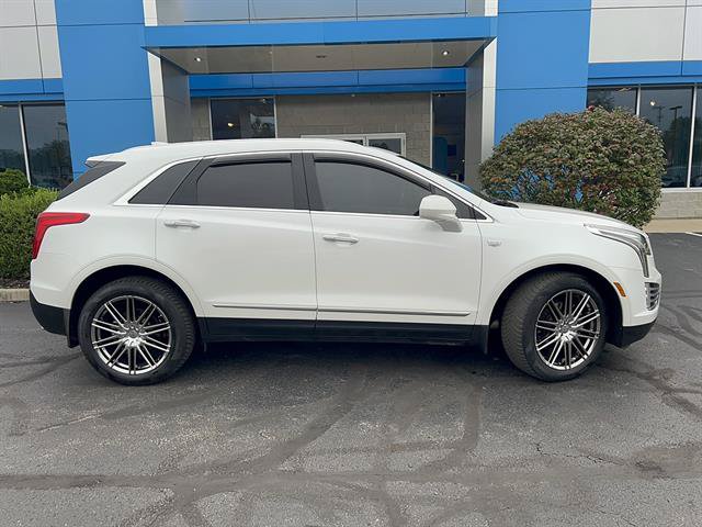 Used 2017 Cadillac XT5 Premium Luxury w/ LPO, Wheel Lock Package AWD/4WD image 8