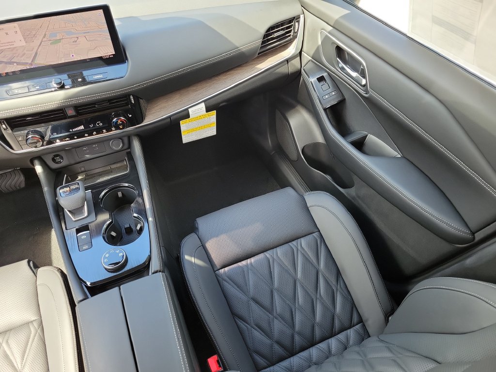New 2026 Nissan Rogue Platinum AWD/4WD image 21