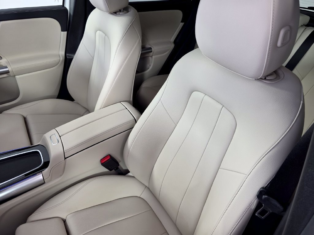 Certified 2024 Mercedes-Benz GLA 250 image 11
