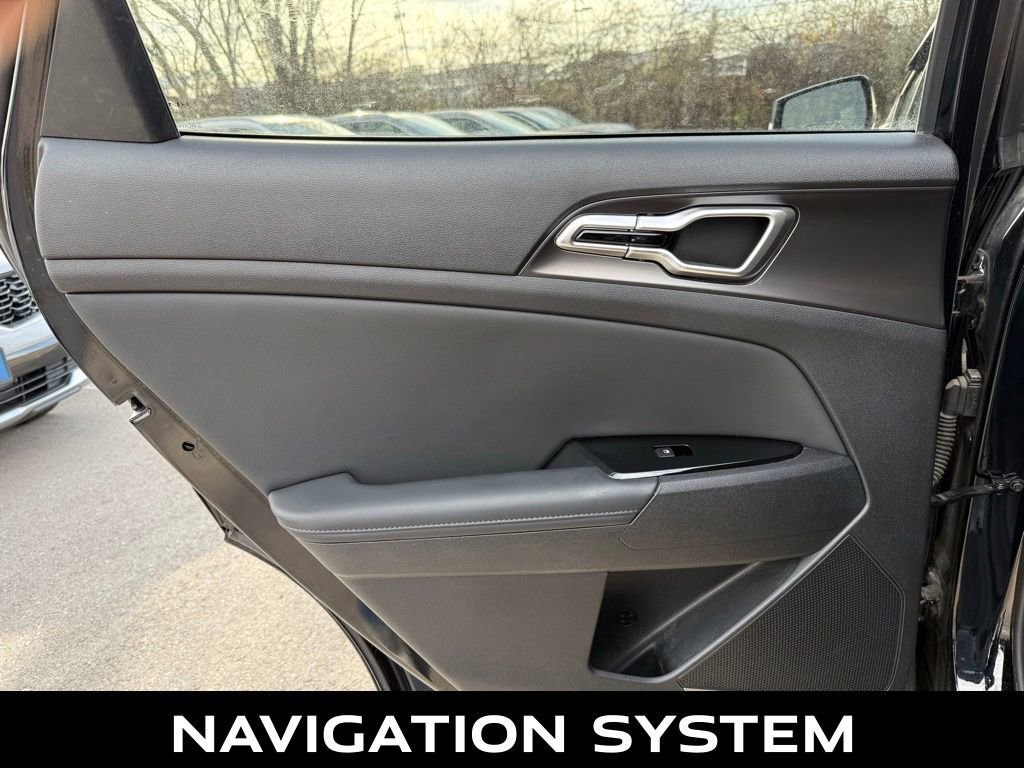 Certified 2023 Kia Sportage EX image 9