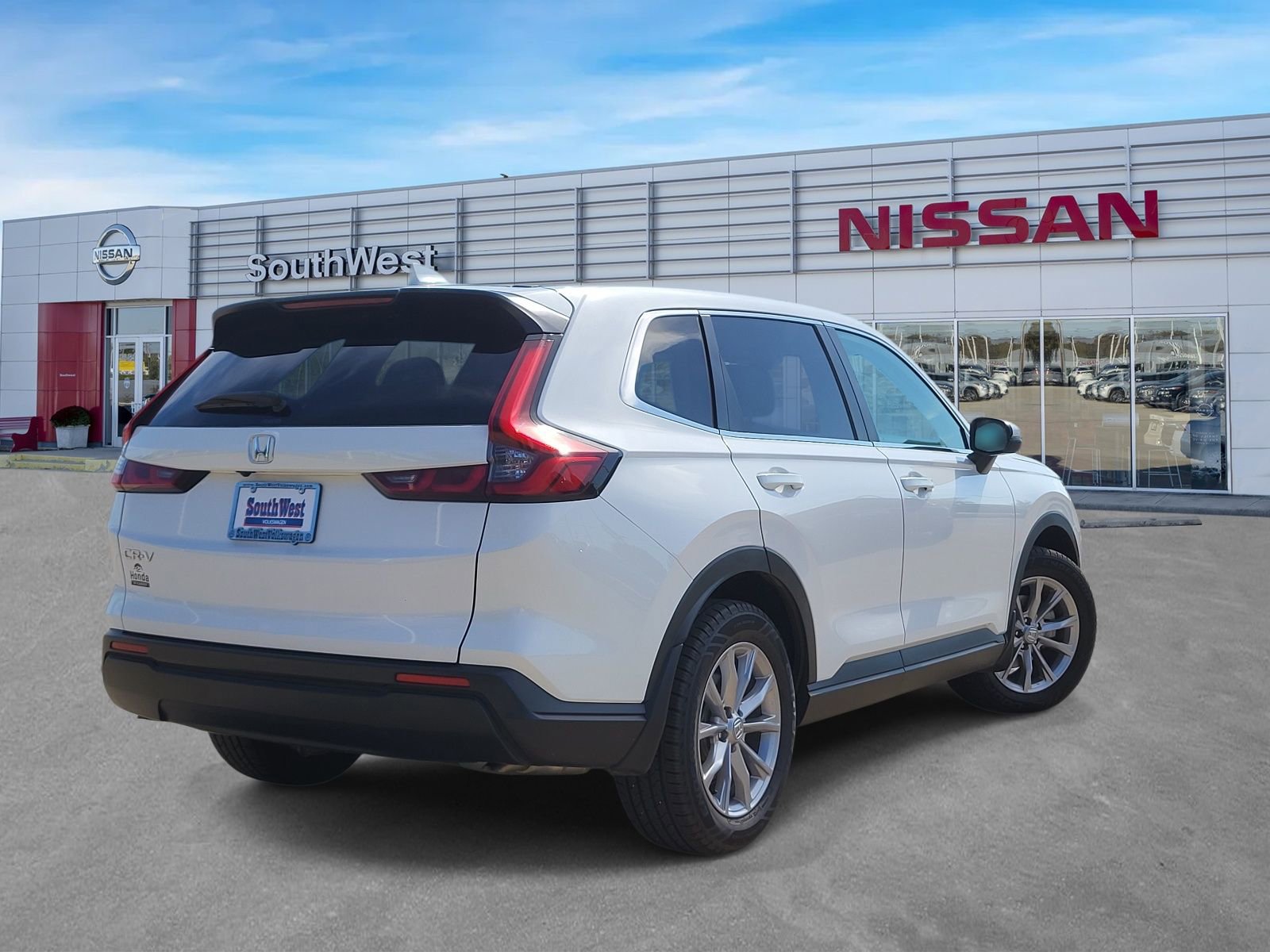 Used 2024 Honda CR-V EX image 5