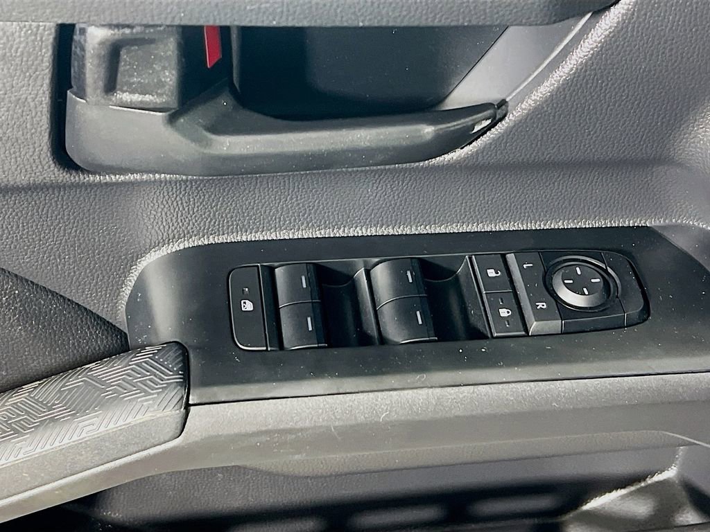 Certified 2024 Toyota Tacoma SR image 17