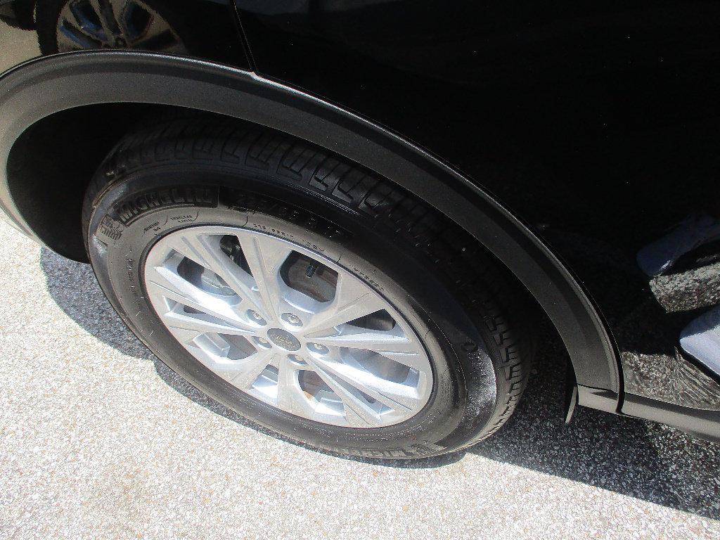 Used 2025 Ford Escape Active FWD image 20