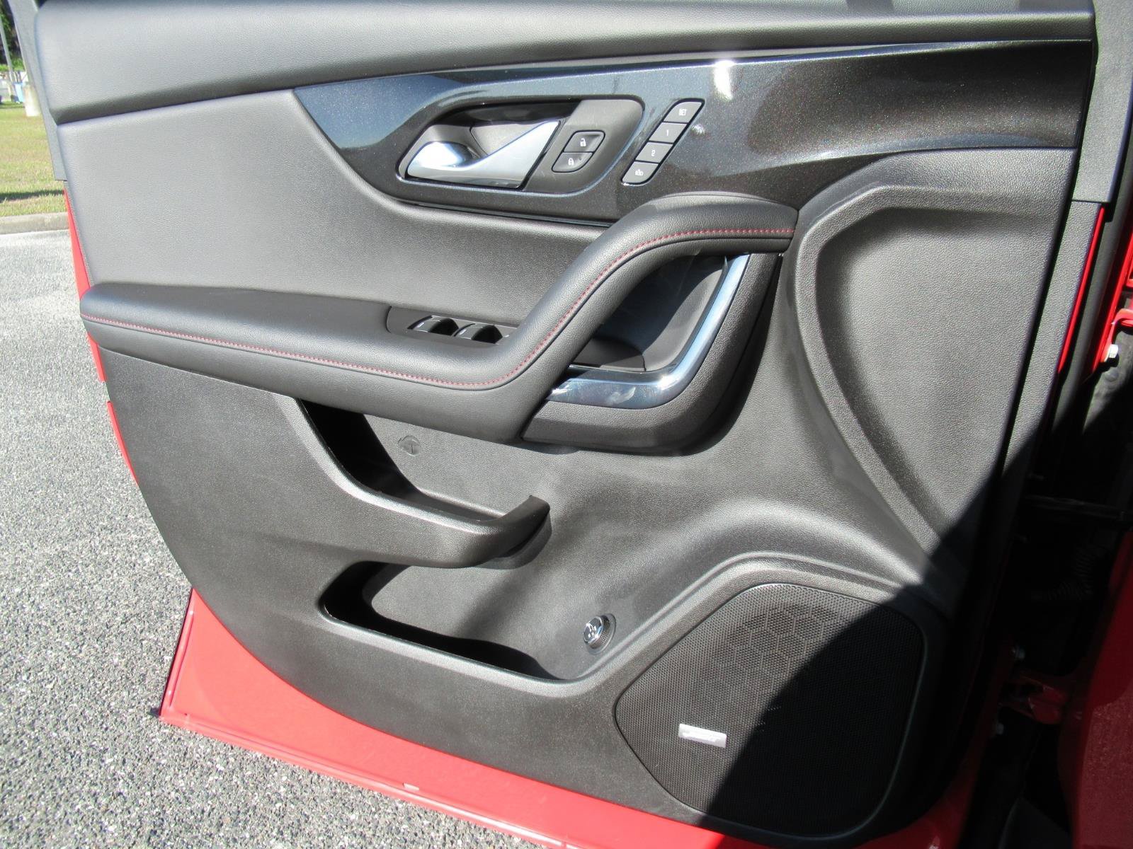Used 2023 Chevrolet Blazer RS w/ Driver Confidence II Package FWD image 19