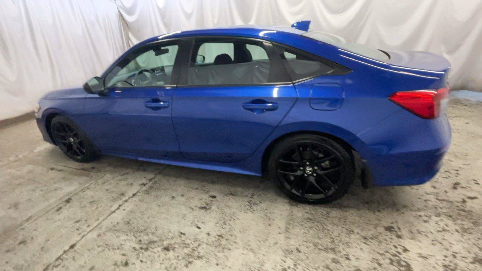 Used 2024 Honda Civic Sport image 11