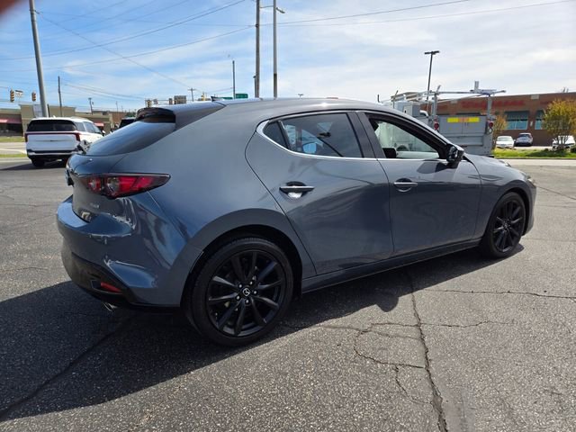 Used 2019 MAZDA MAZDA3 Hatchback w/ Premium Package image 7