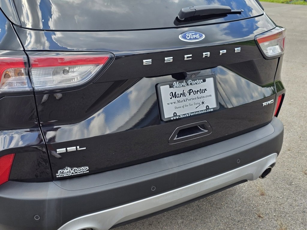 Used 2022 Ford Escape SEL w/ Technology Package image 13